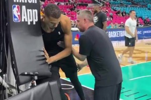 练得很认真！文班赛前热身备战自己第一场季后赛